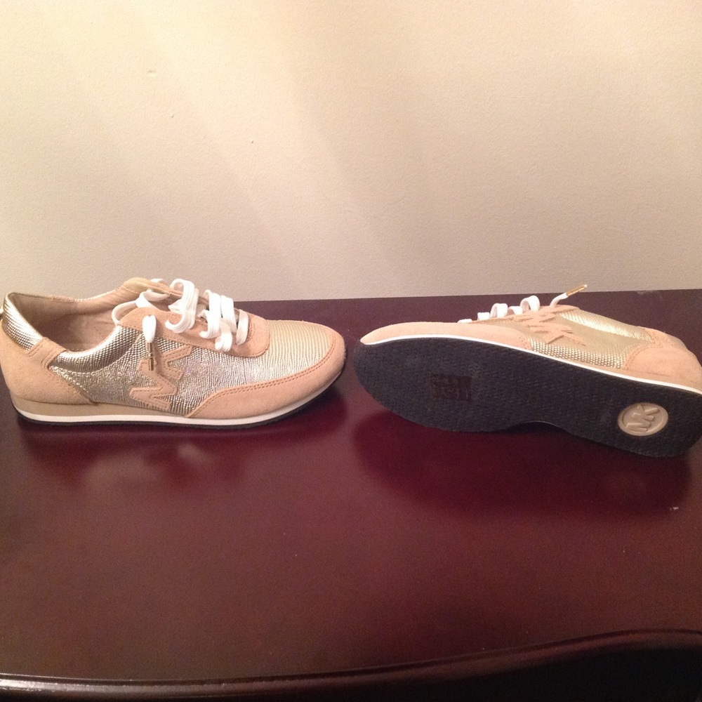 Michael Kors Stanton Trainer Sneaker size 7.5